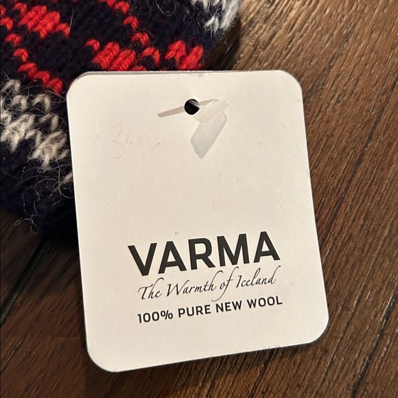 VARMA Pattern 017 Icelandic Wool Headband - Picture 2 of 7